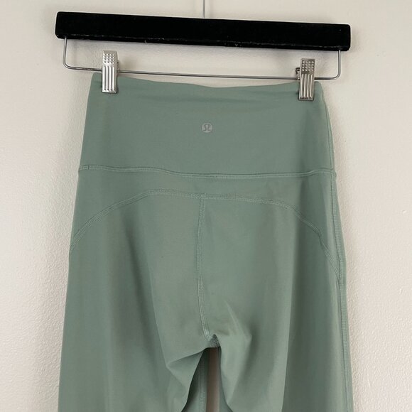 Lululemon Groove Super-High-Rise Flared Pants Nulu Palm Court Size 4 - Picture 8 of 8